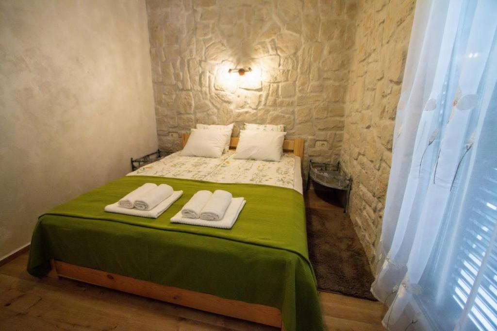 Hobbit * Zadar
