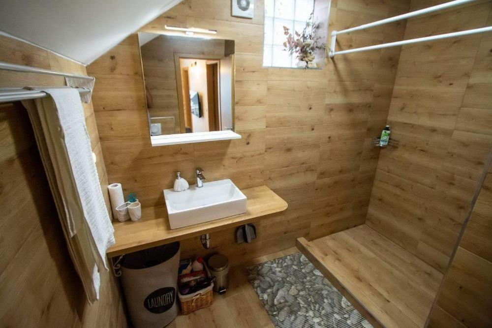 Hobbit Apartman Zadar